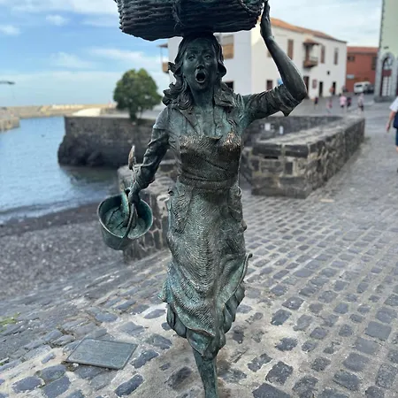 Marina Tenerife * Puerto de la Cruz (Tenerife)