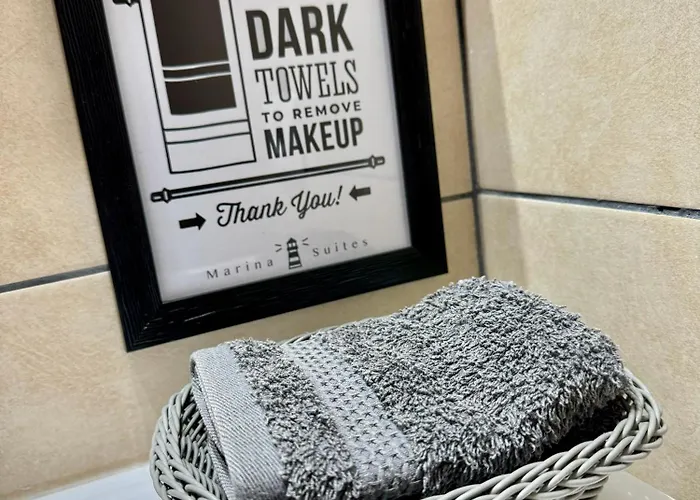 Marina Tenerife * 拉克鲁斯